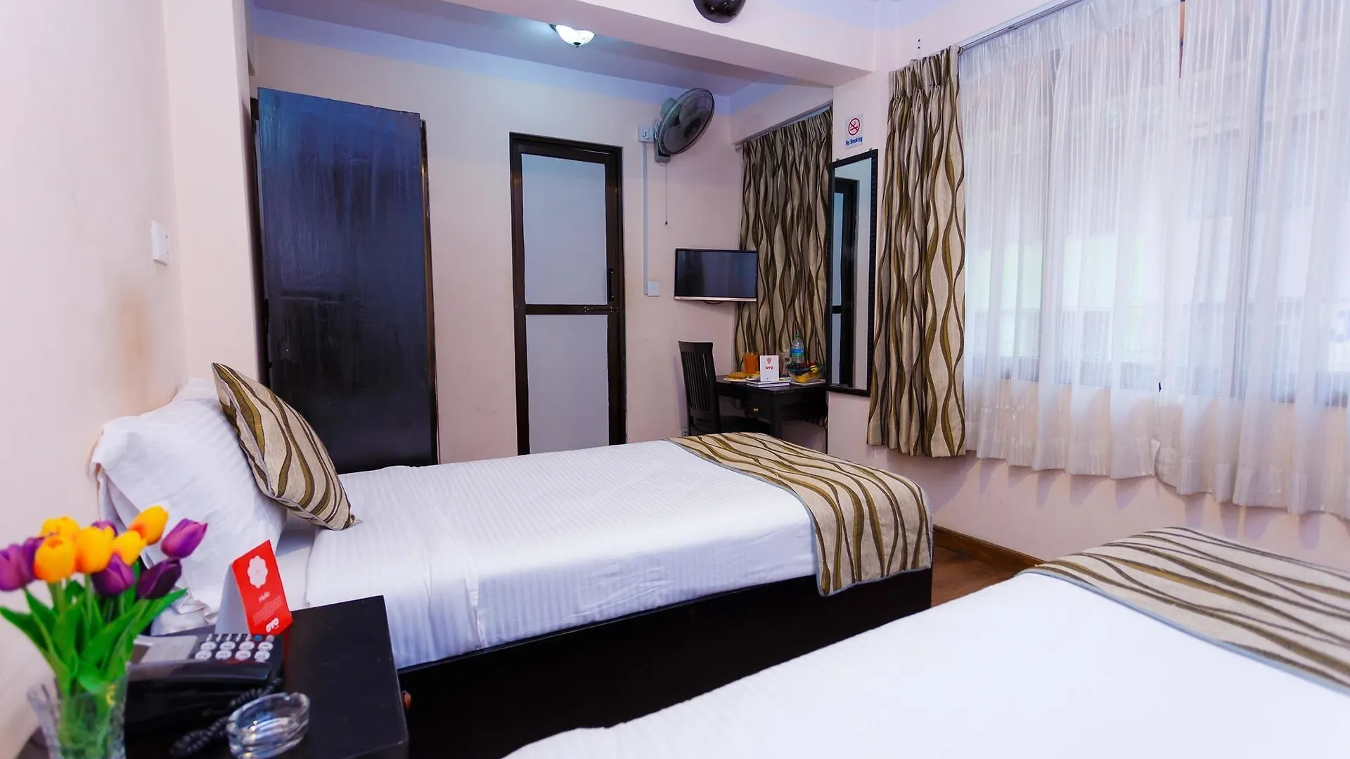Kathmandu City Hotel 3*,